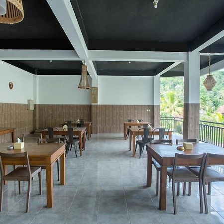 OYO 2020 Hotel Bumi Aditya Senggigi Exterior foto