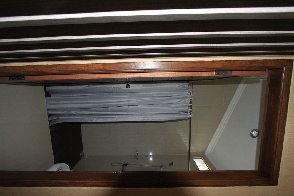 OYO 2020 Hotel Bumi Aditya Senggigi Exterior foto