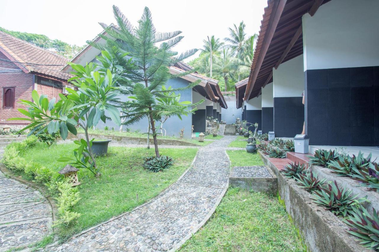 OYO 2020 Hotel Bumi Aditya Senggigi Exterior foto