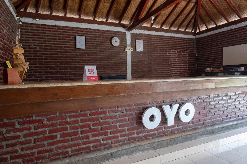 OYO 2020 Hotel Bumi Aditya Senggigi Exterior foto
